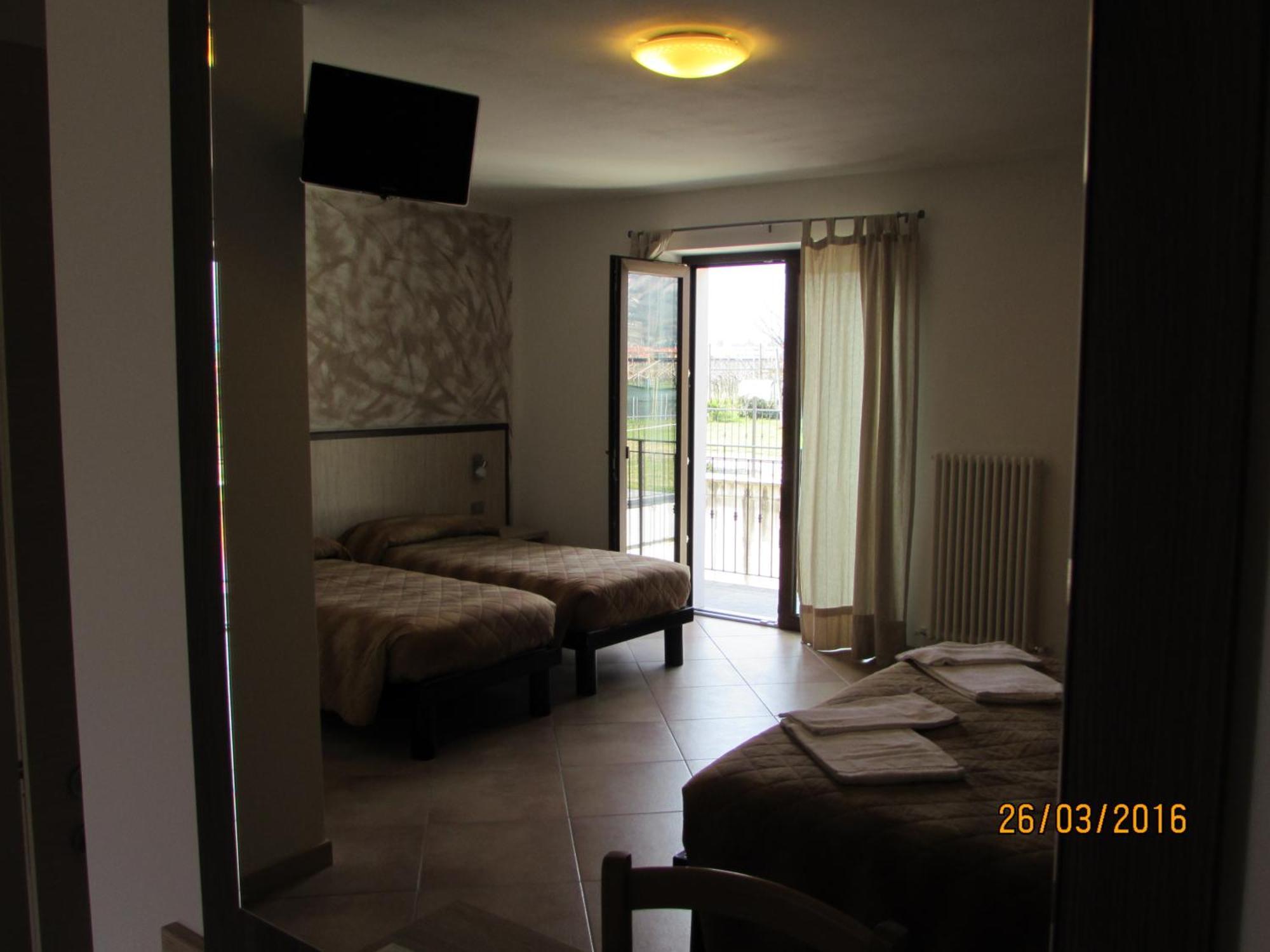 Agritur Arcosole B&B Camping Exterior foto