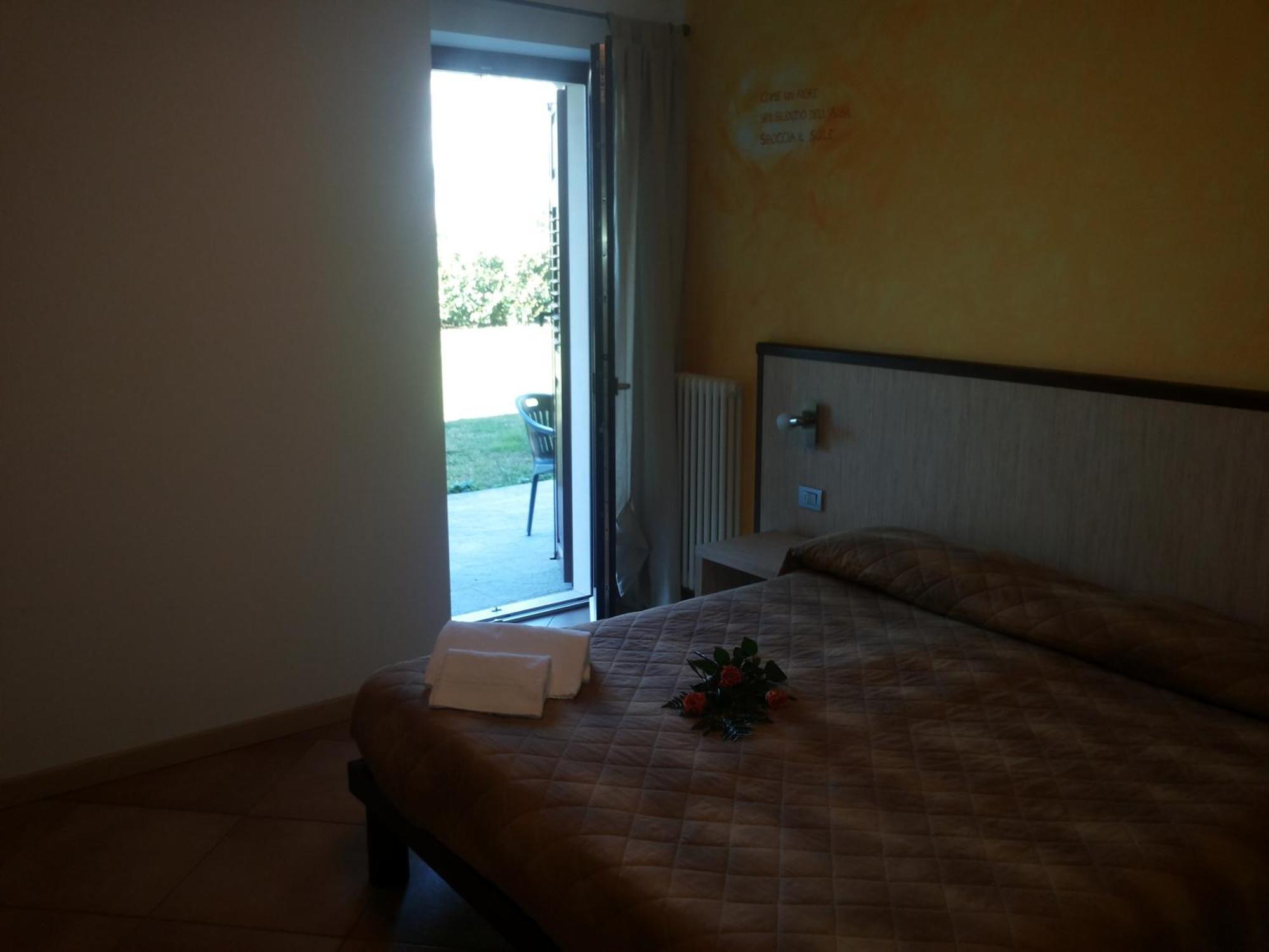 Agritur Arcosole B&B Camping Habitación foto